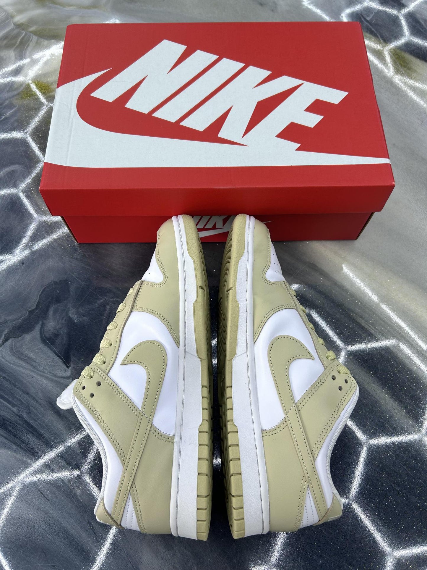 Nike Dunk Low "Team Gold" Used Size 10
