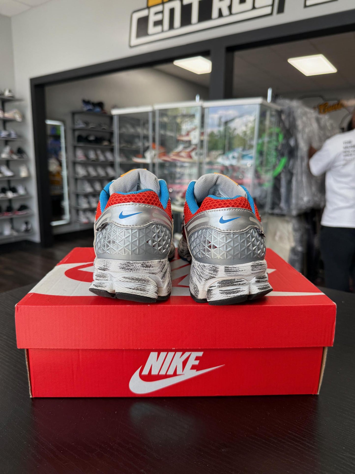 Nike Vomero 5 "Gundam" Used Size 5Y/6.5W