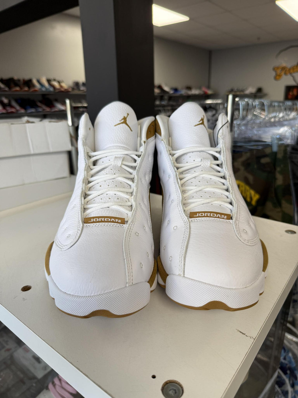 Jordan 13 "Wheat" Used Size 13