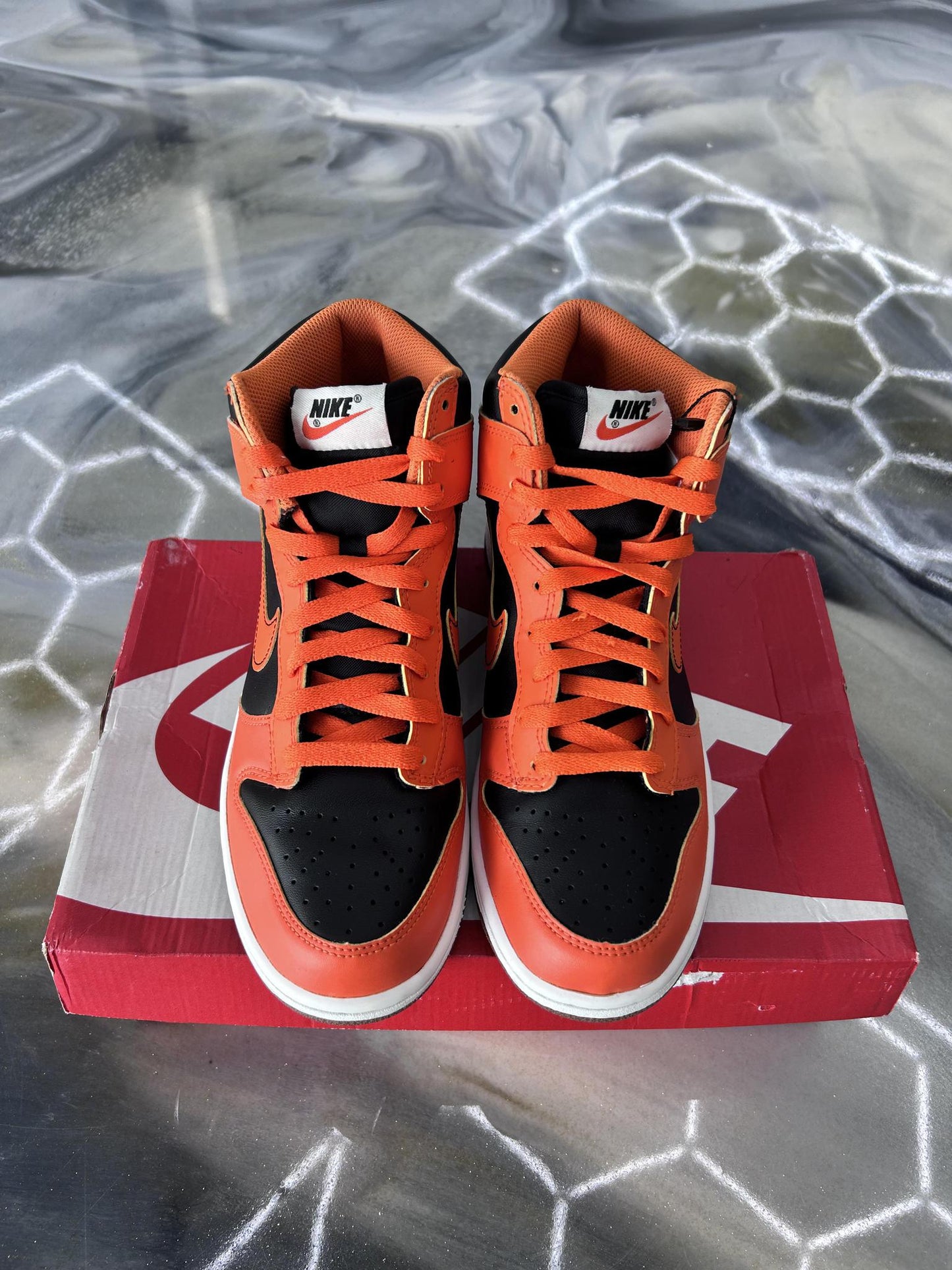Nike Dunk High "Safety Orange" Used Size 7Y/8.5W