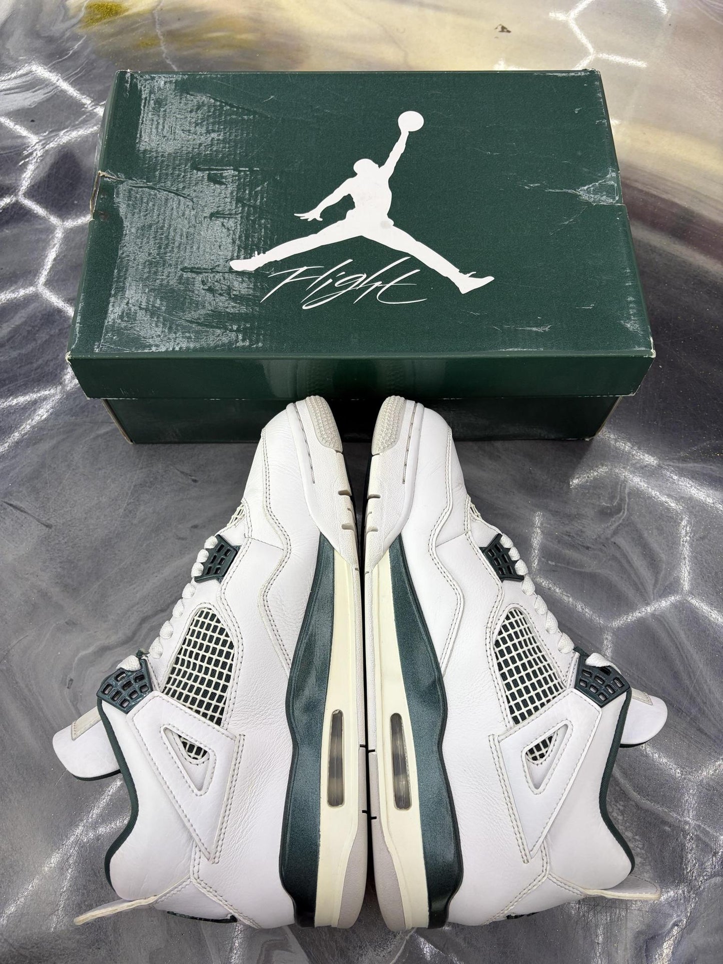 Jordan 4 "Oxidized Green" Used Size 9