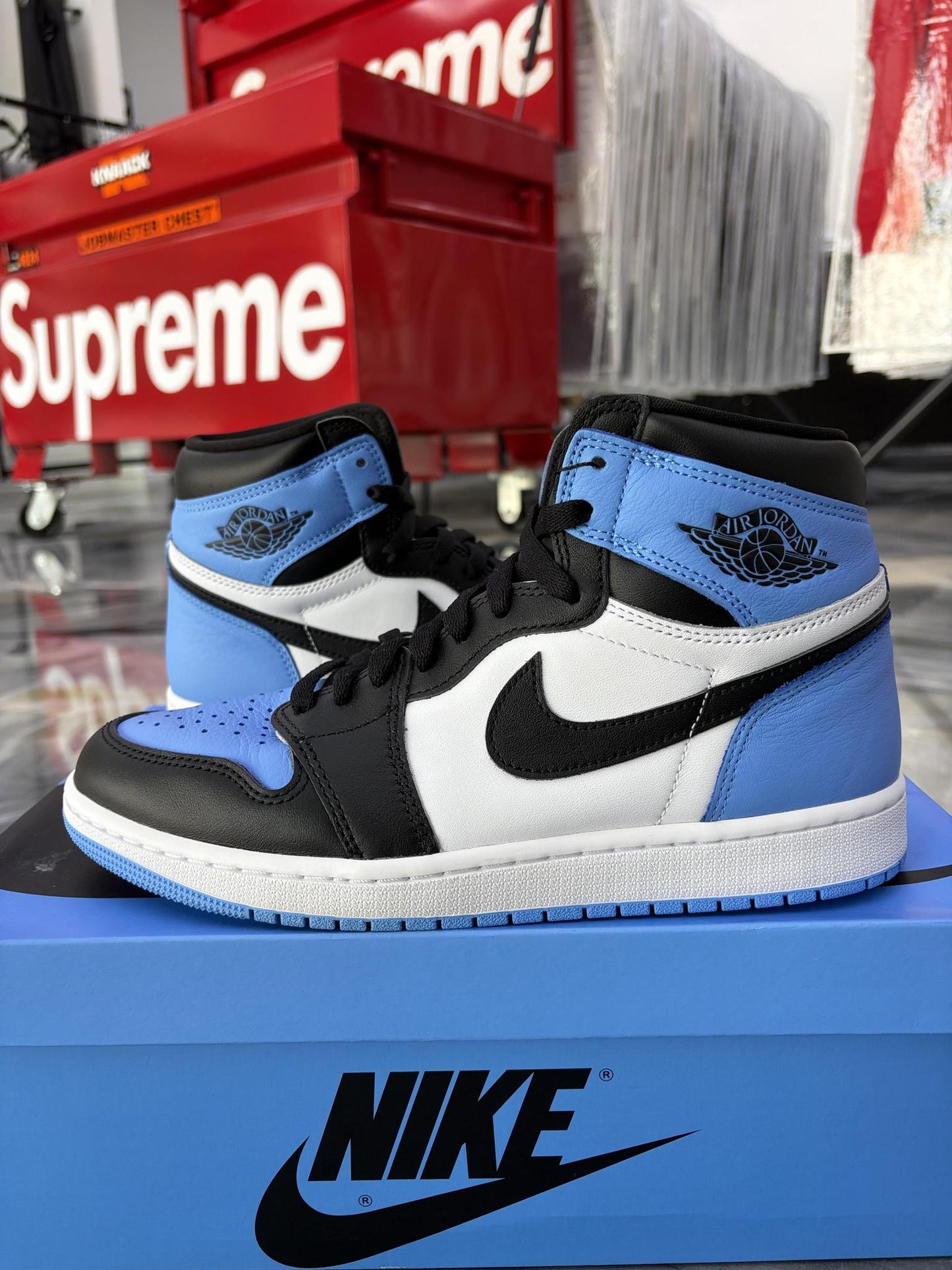 Jordan 1 High "UNC" Used Size 9