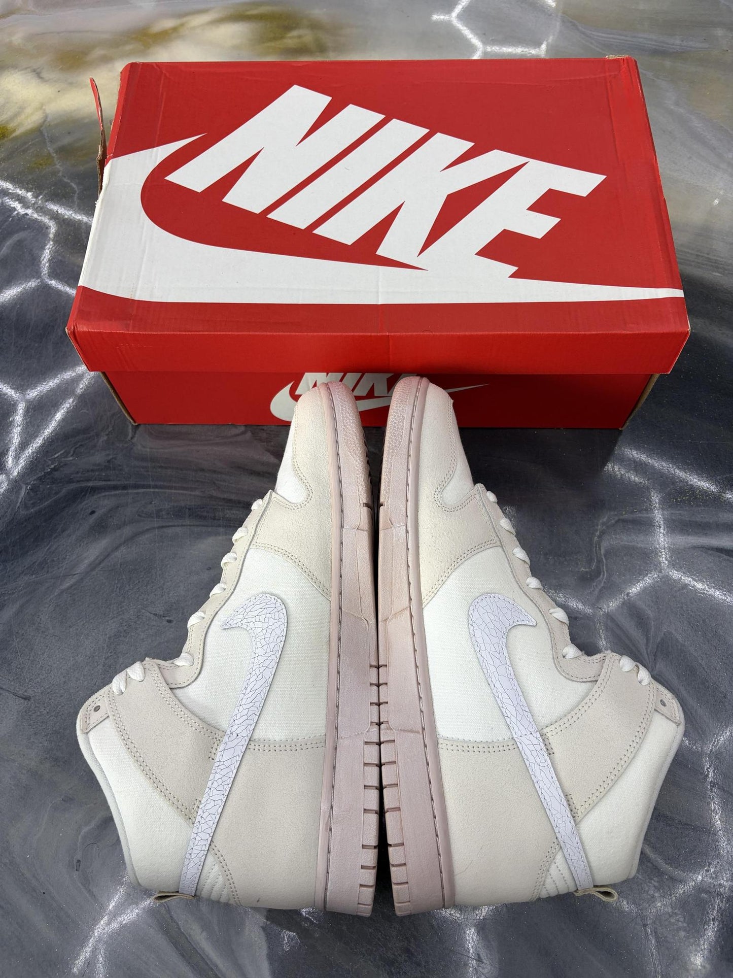 Nike Dunk High "Cracked Leather Swoosh" Used Size 12