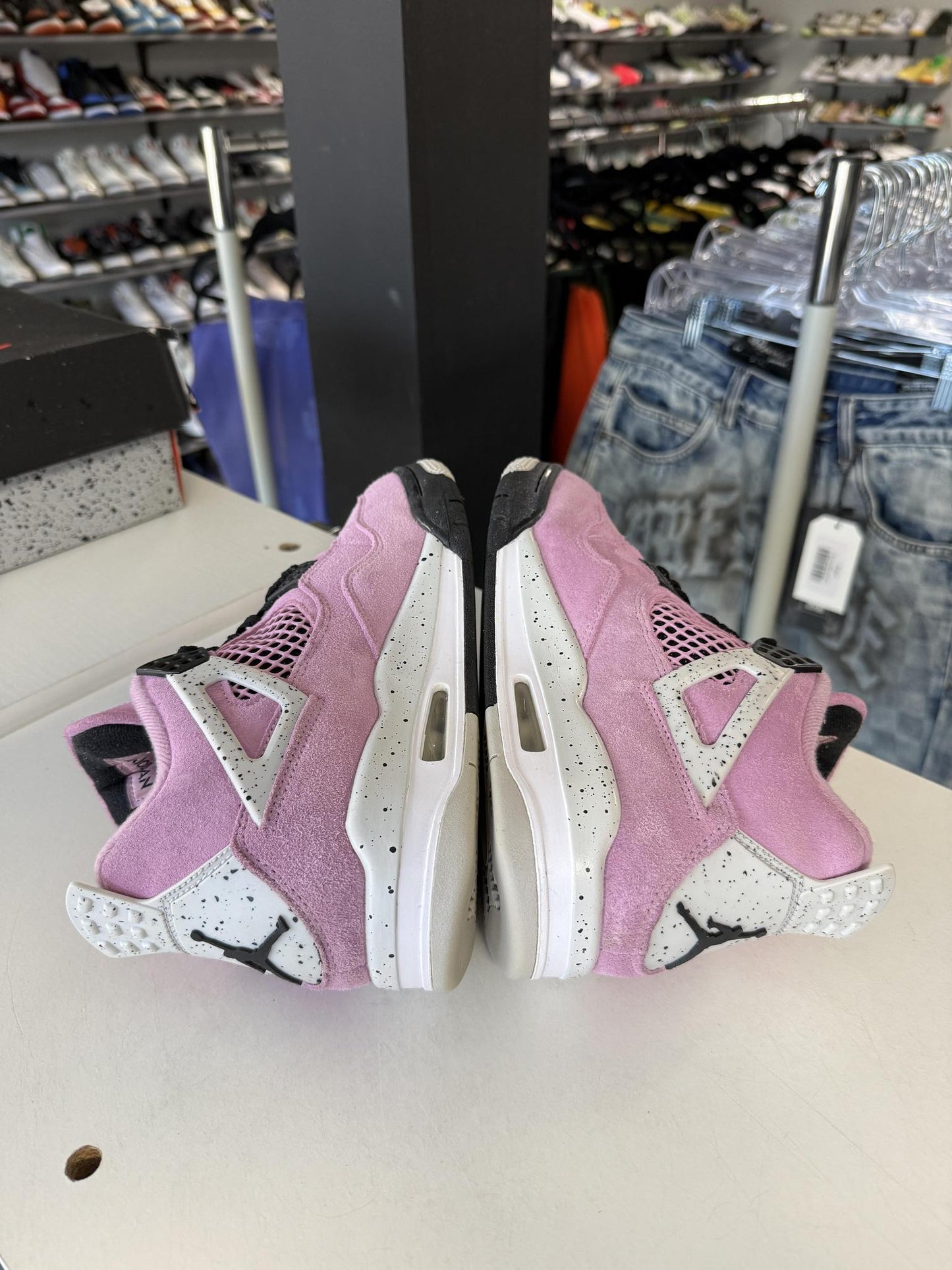 Jordan 4 "Orchid Pink" Used Size 6.5Y/8W