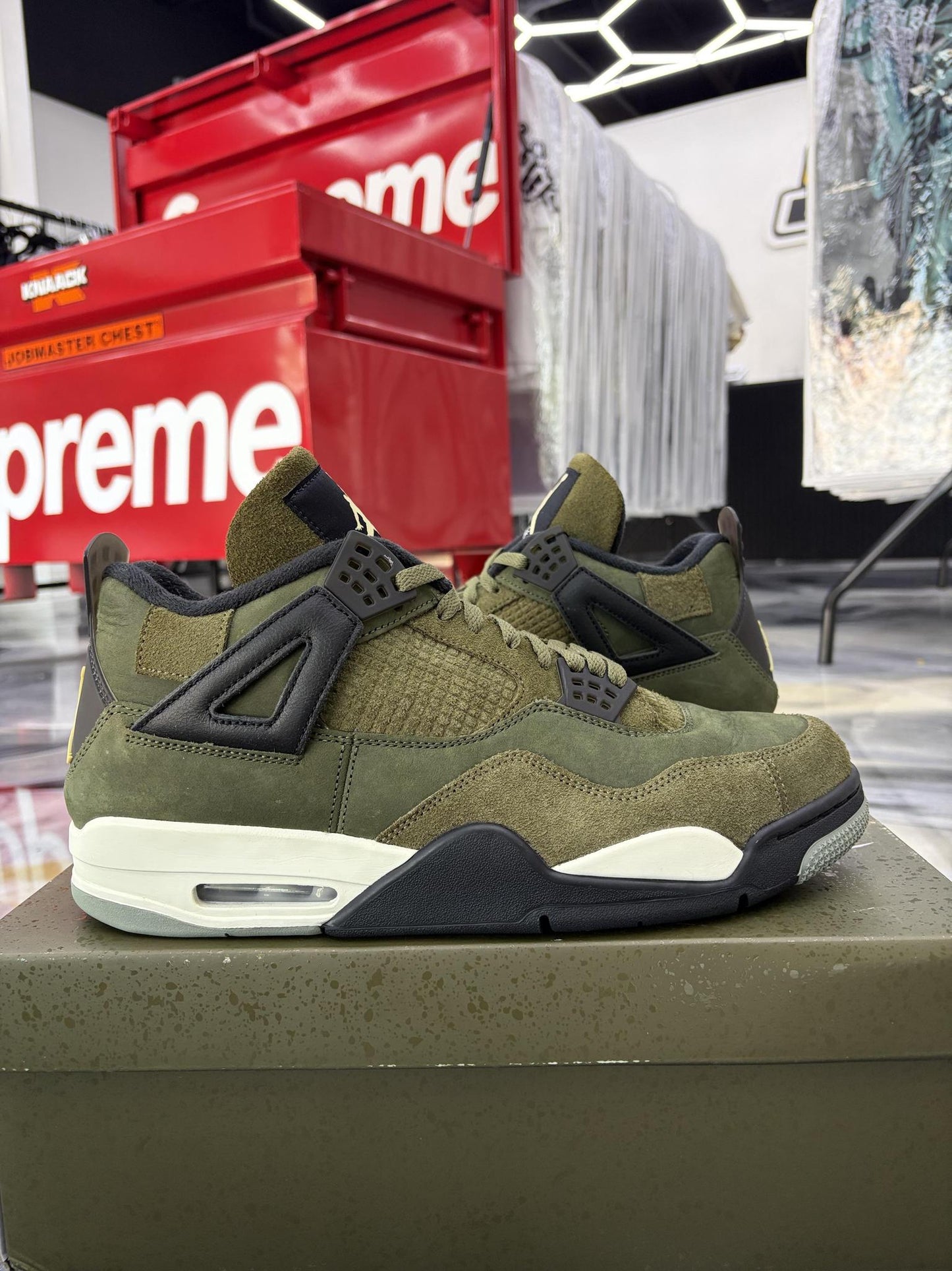 Jordan 6 "Craft Olive" Used