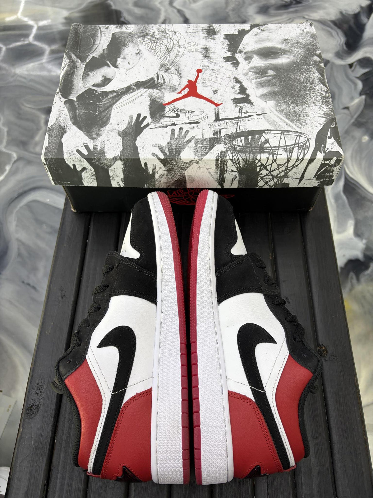 Jordan 1 Low "Black Toe" Used Size 6.5Y/8W
