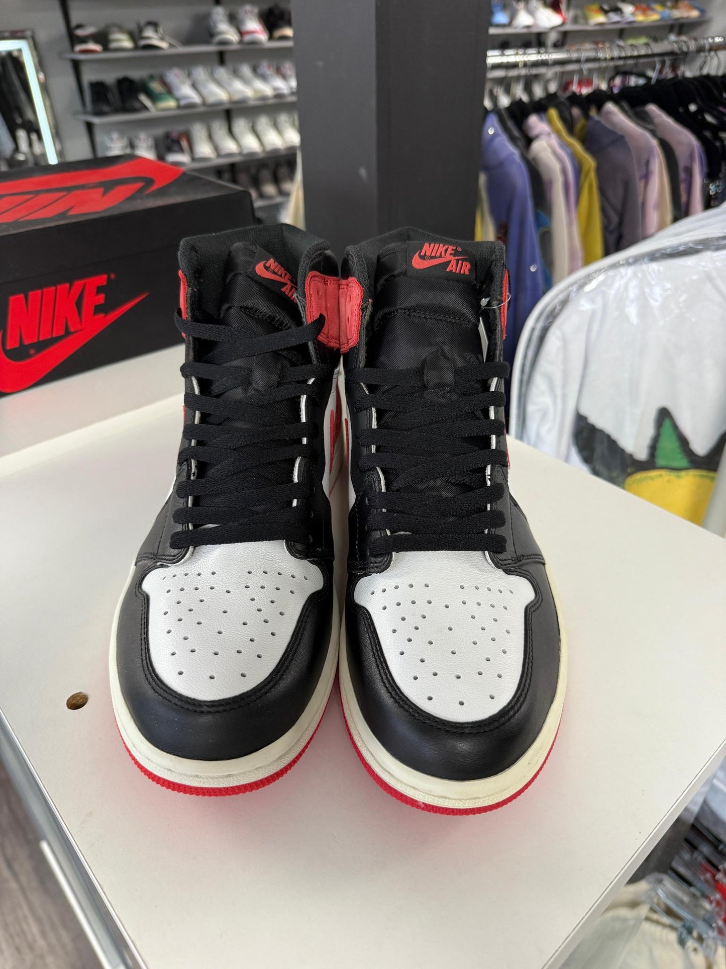 Jordan 1 "Track Red" Used Size 11