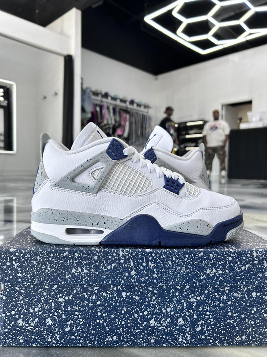Jordan 4 "Midnight Navy" Used Size 9