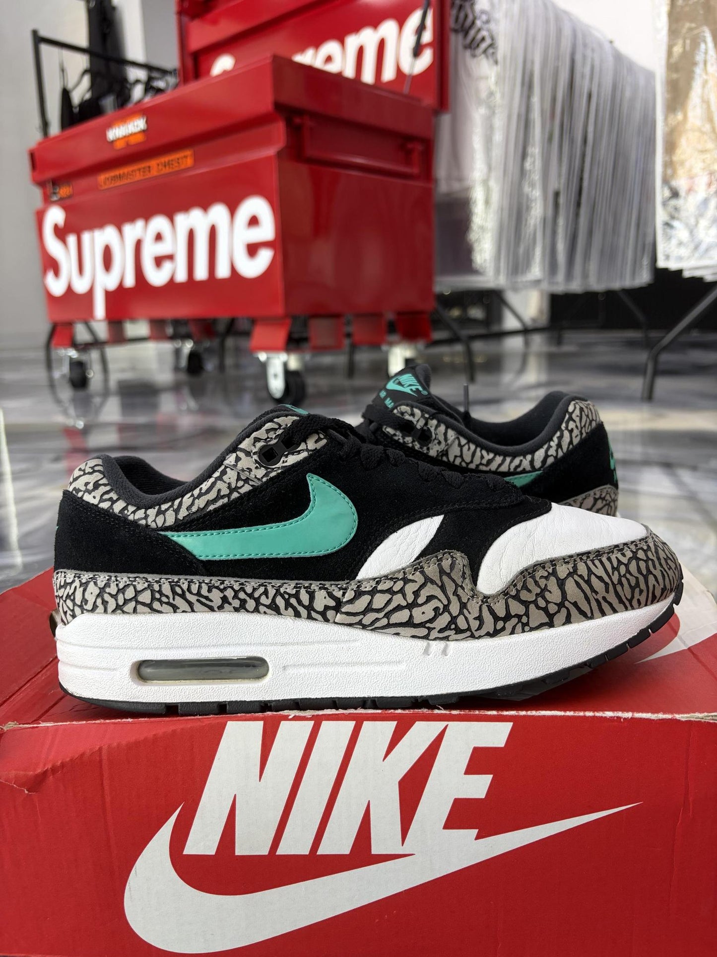Nike Air Max 1 Atmos "Elephant" Used Size 8