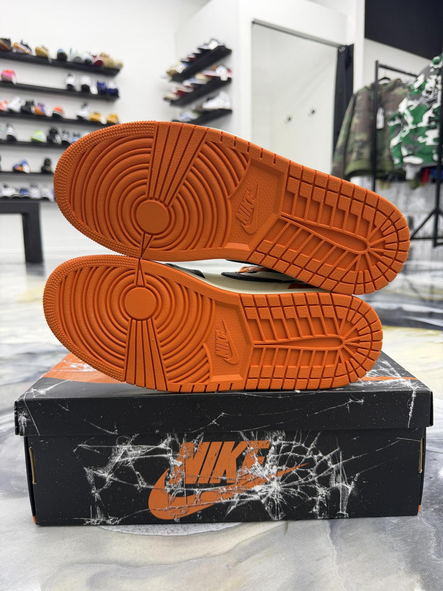Jordan 1 Shattered Backboard Used Size 9.5