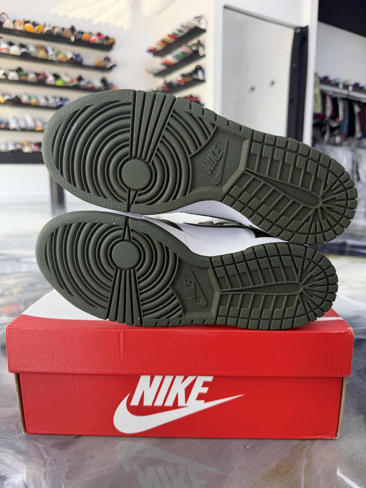 Nike Dunk High "Cargo Khaki" Used Size 6Y/7.5W