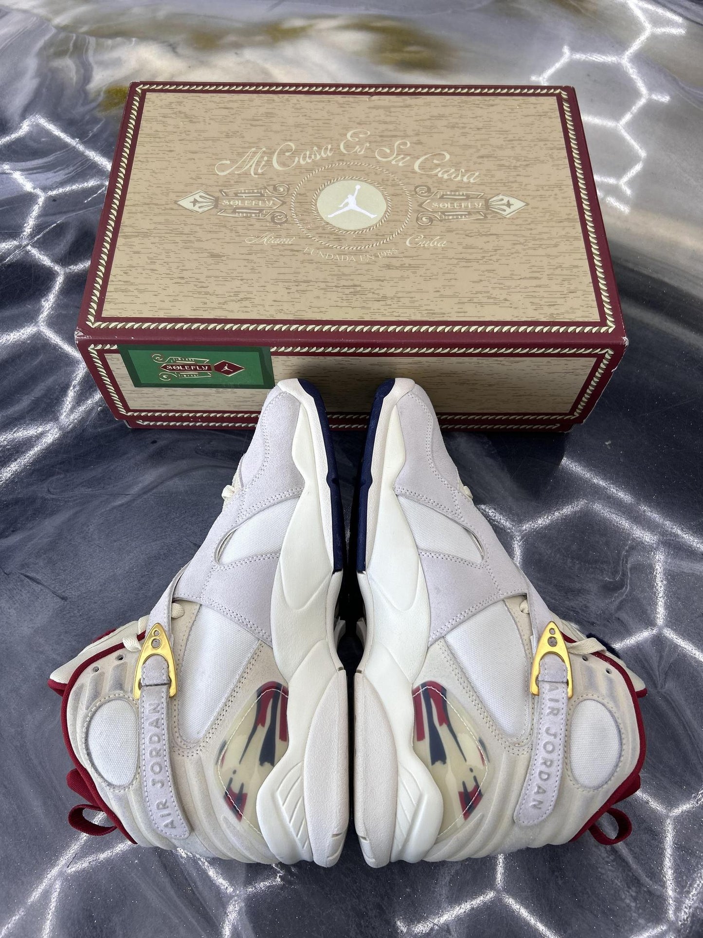 Jordan 8 "Solefly" Used Size 9