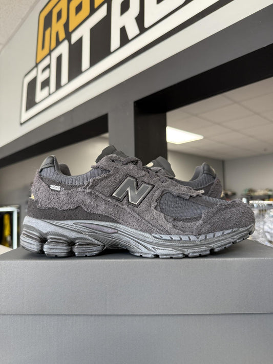 New Balance 2002r Protection Pack "Phantom" Used Size 8.5