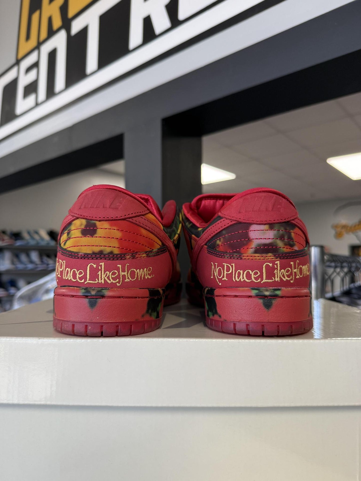 SB Dunk Low "Wizard Of Oz" Used Size 11
