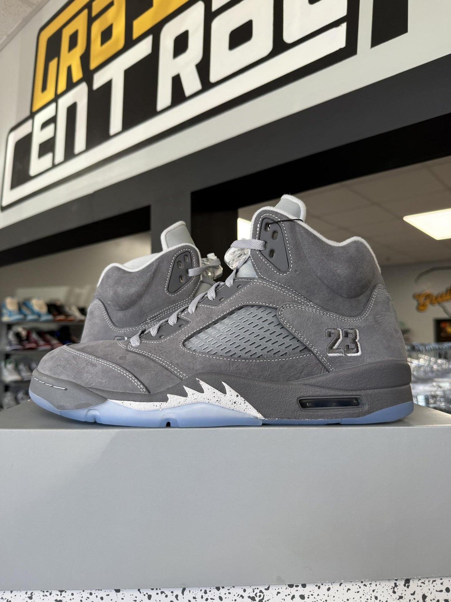 Jordan 5 "Wolf Grey" Used Size 13