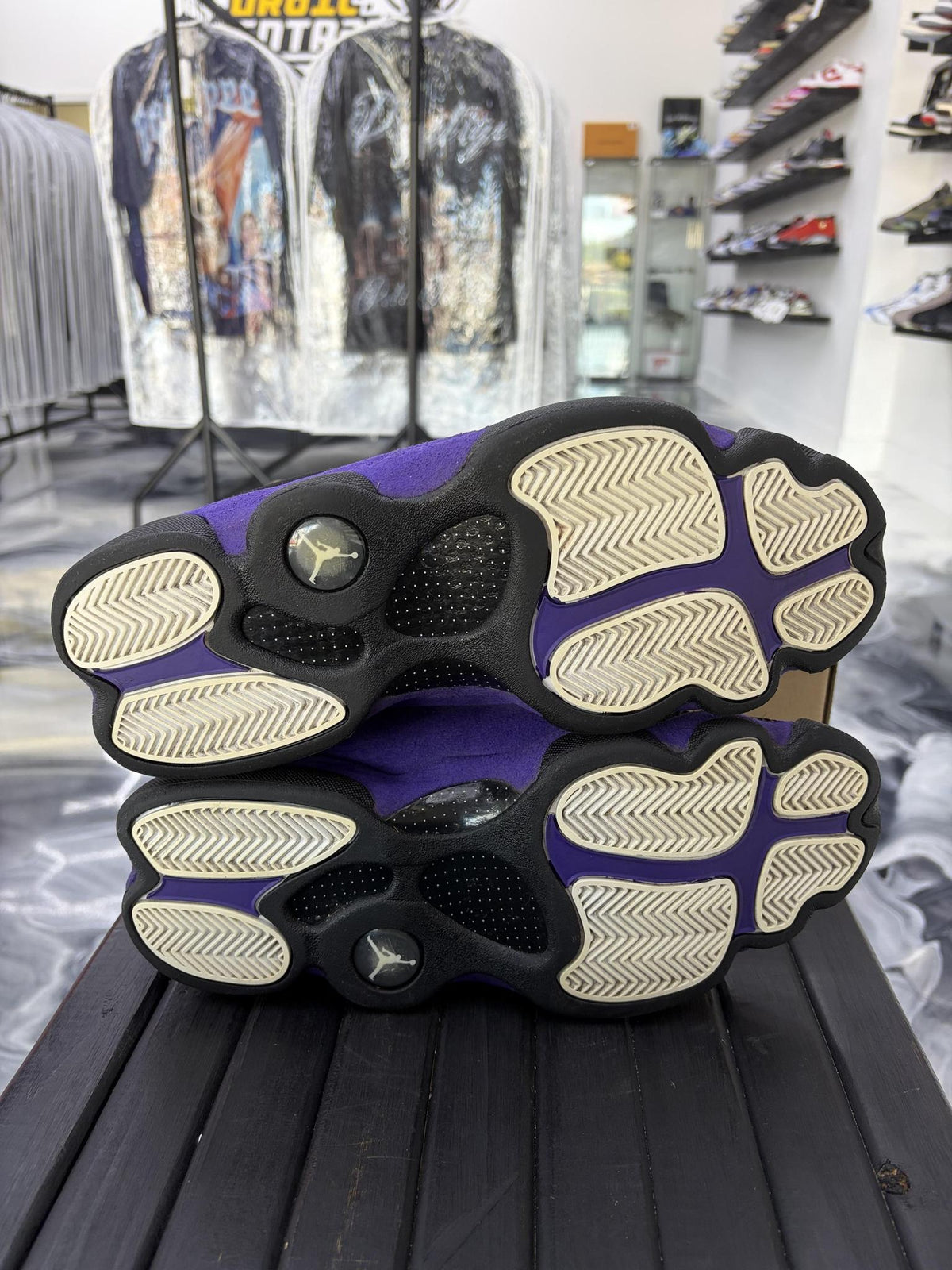 Jordan 13 "Court Purple" Used Size 10.5