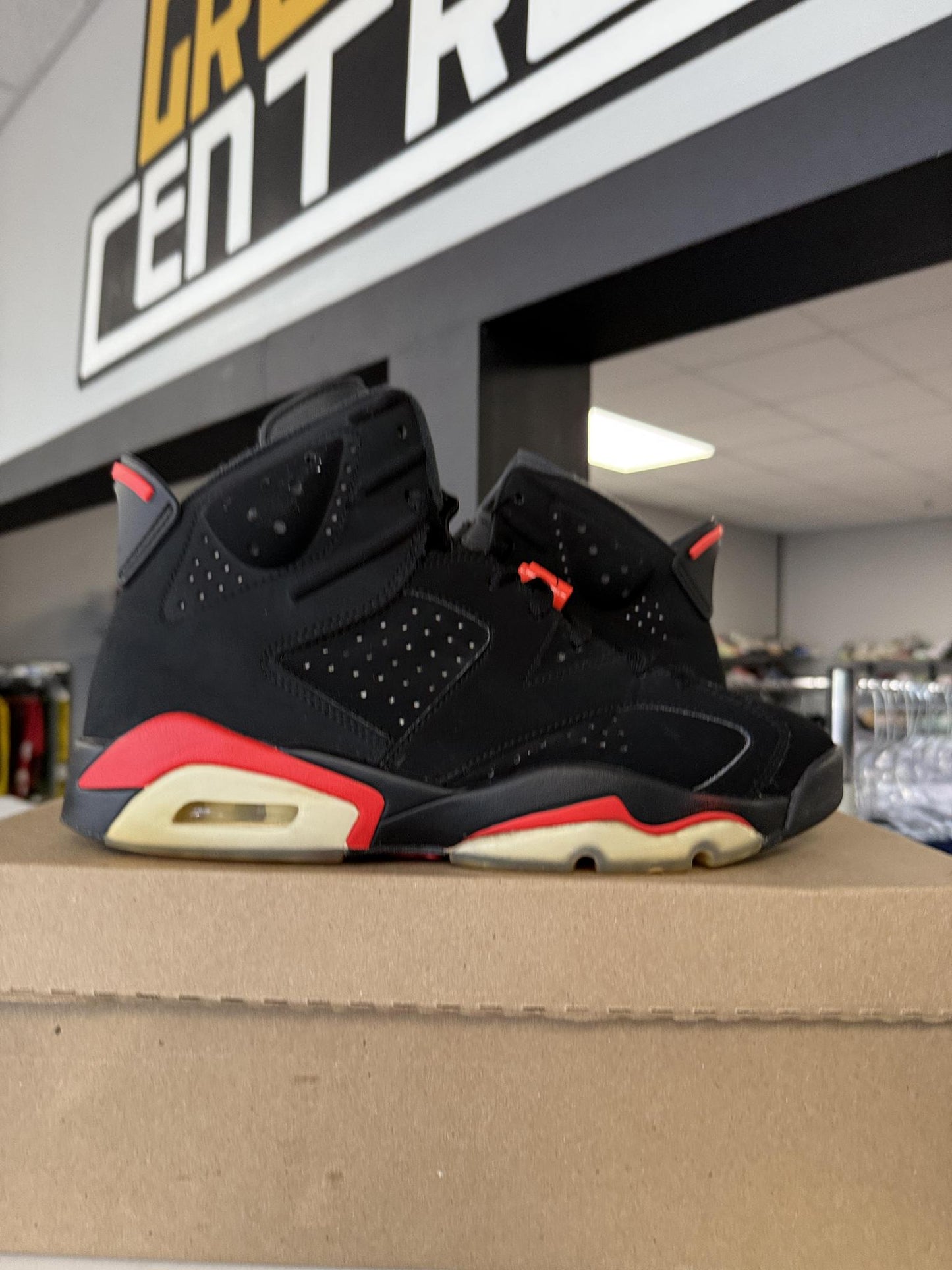 Jordan 6 "Infrared" Used Size 9