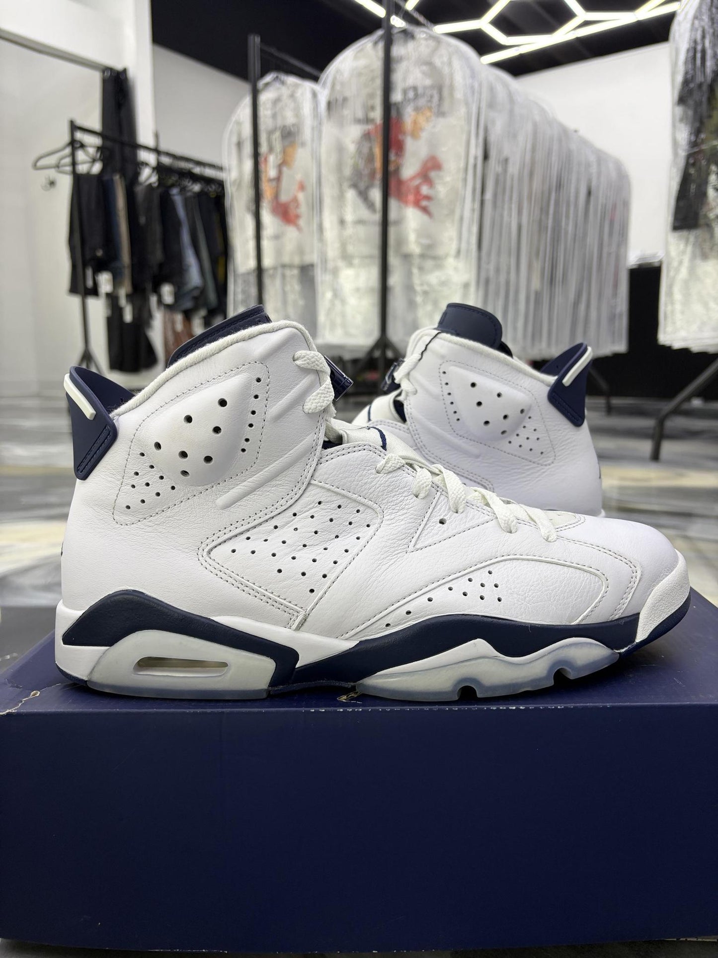 Jordan 6 "Midnight Navy" Used Size 11.5