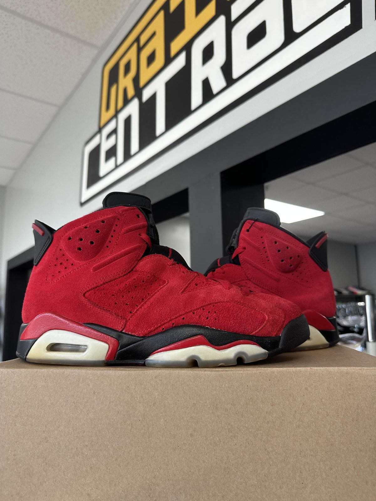 Jordan 6 Toro Used