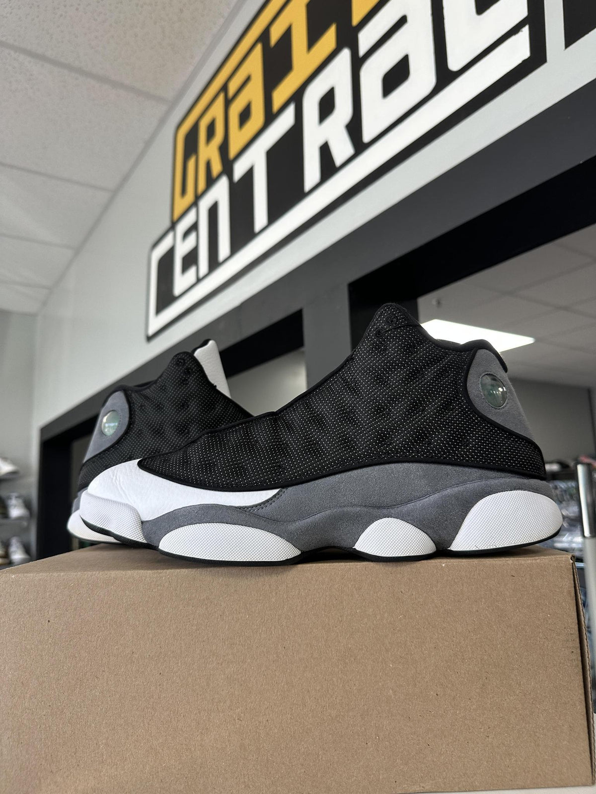 Jordan 13 Black Flint Used