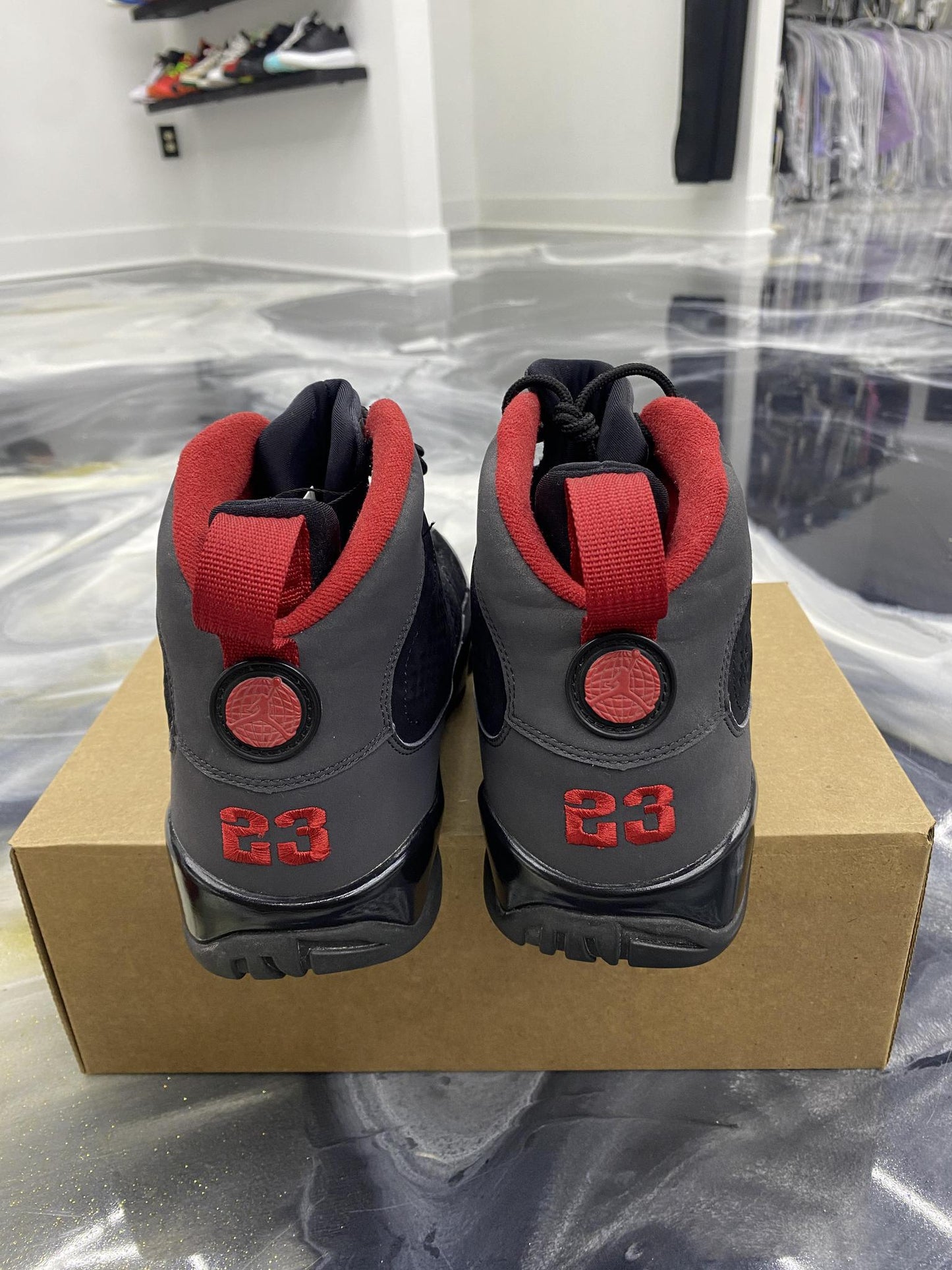 Jordan 9 Charcoal Used Size 10.5