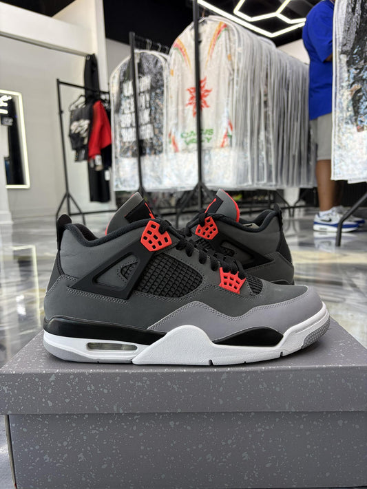 Jordan 4 "Infrared" Used Size 10.5