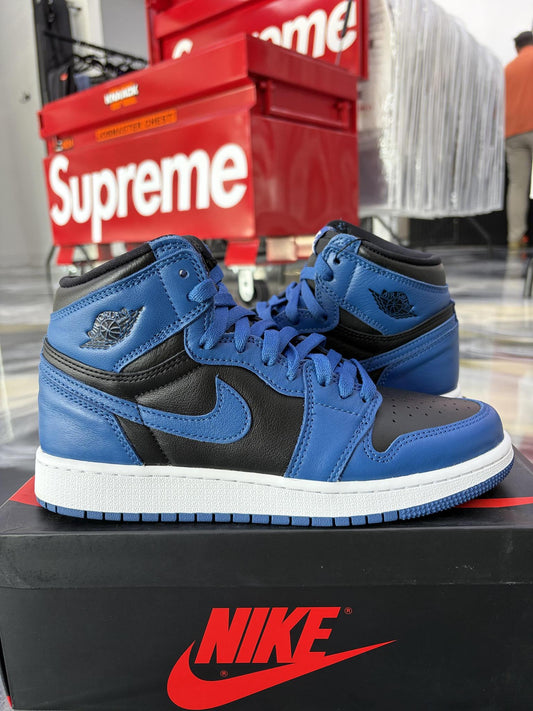 Jordan 1 "Dark Marina Blue" Size 7Y/8.5W