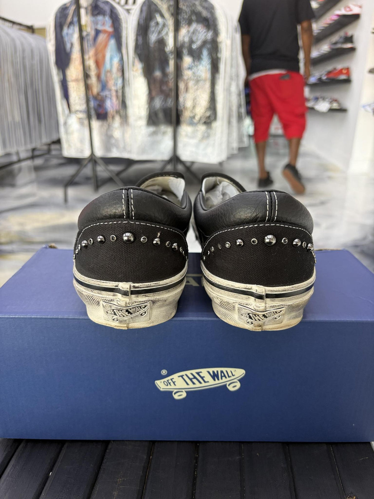 Vans LX Classic 98 "Pearlized Blackout" Used Size 11.5