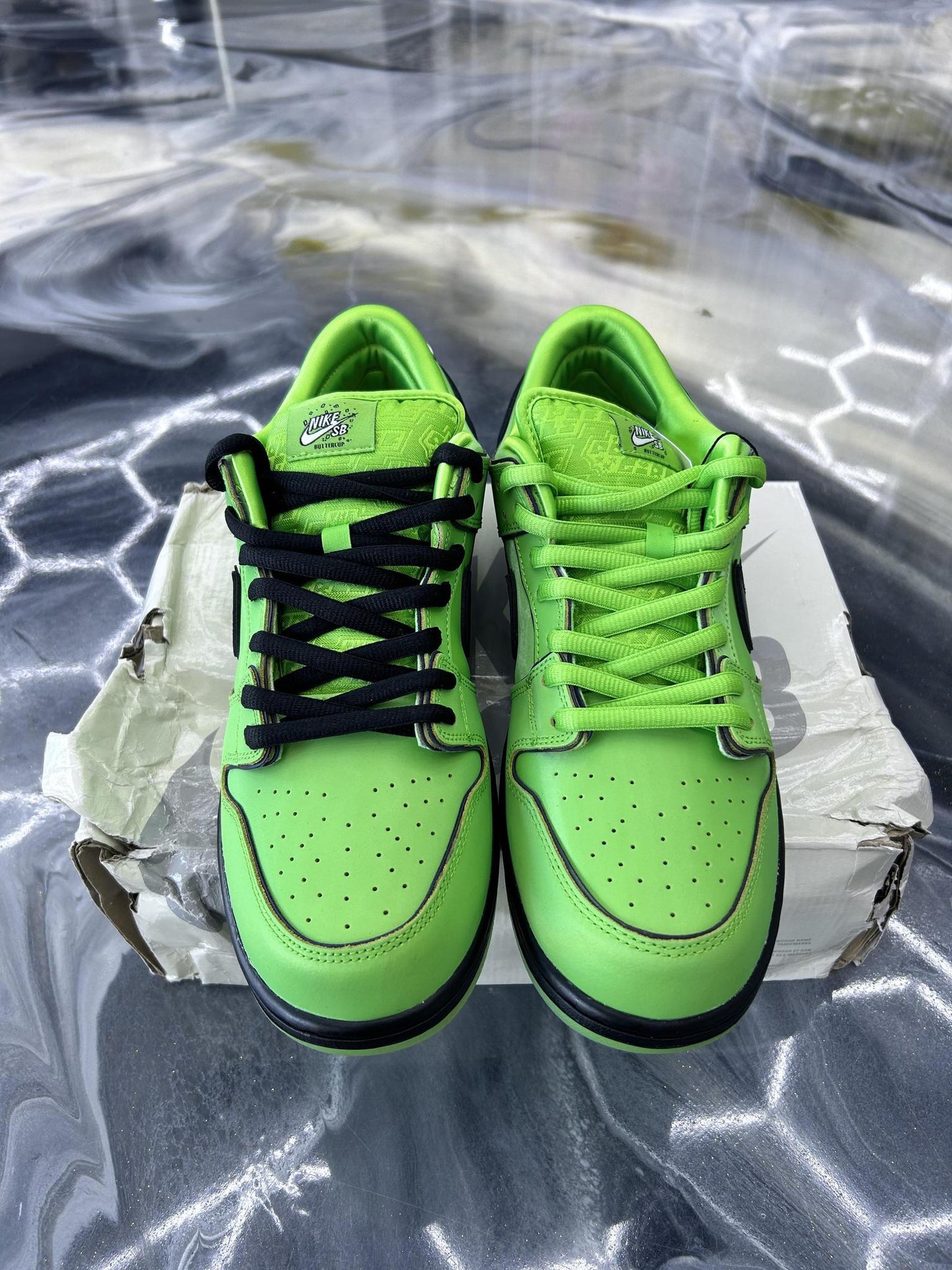 Nike SB Dunk Low X Powerpuff "Buttercup" Used Size 12