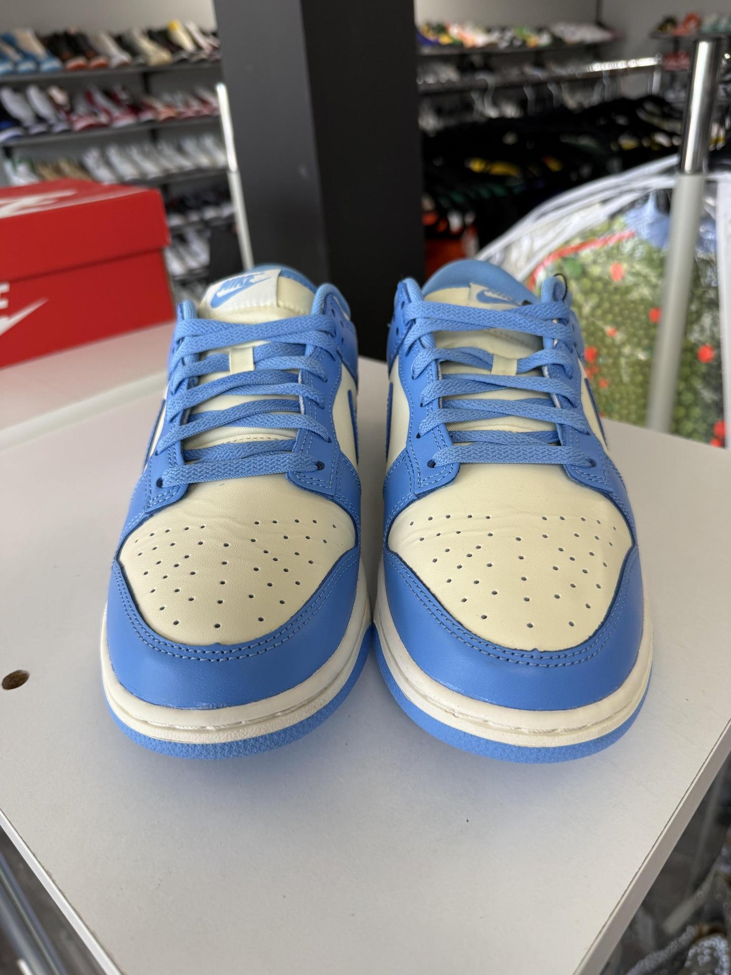 Dunk Low "University Blue" Used Size 9