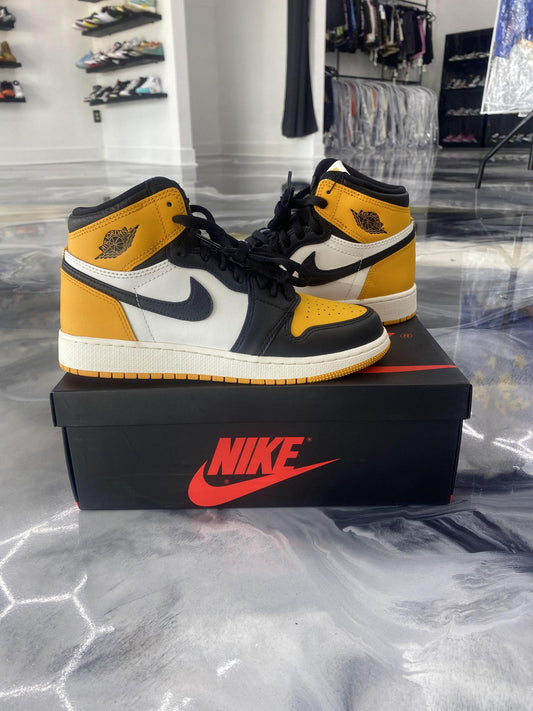 Jordan 1 "Taxis" Used Size 6Y/7.5W