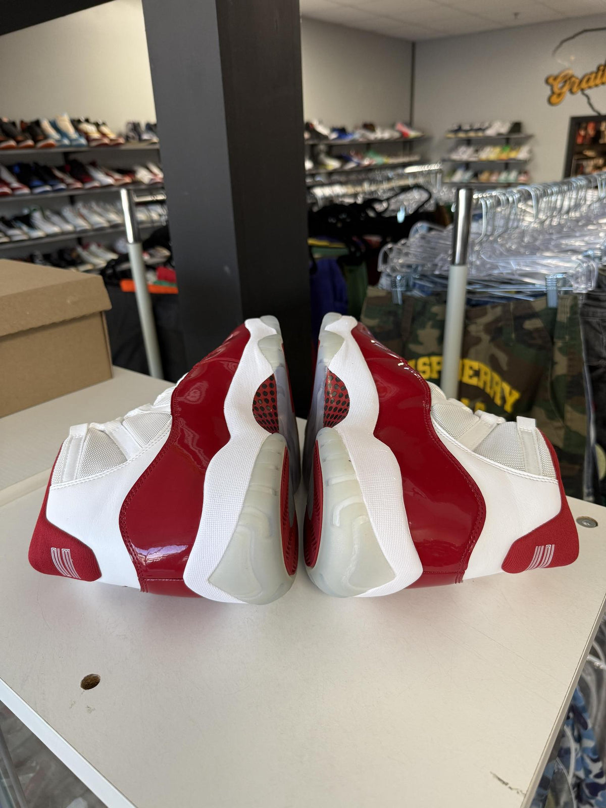 Jordan 11 "Cherry" Used Size 12
