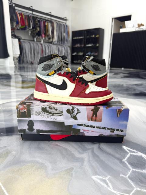 Jordan 1 x Union LA "Chicago Shadow" Used Size 6Y/7.5W