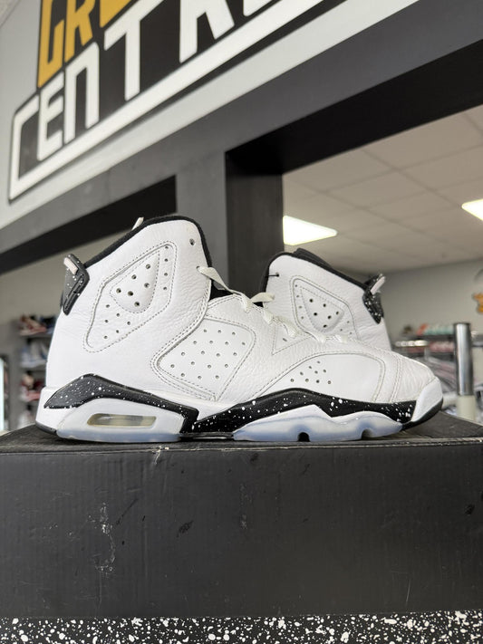 Jordan 6 "Reverse Oreo" Used Size 7Y/8.5W