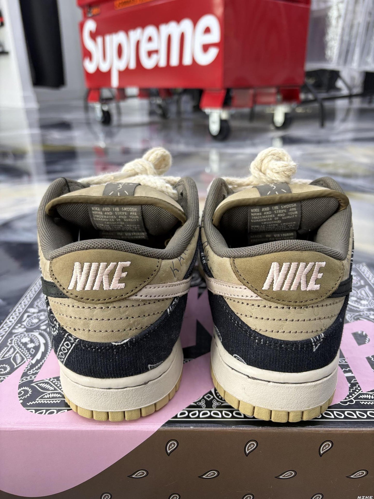 Nike SB Dunk Low X Travis Scott Used Size 8.5