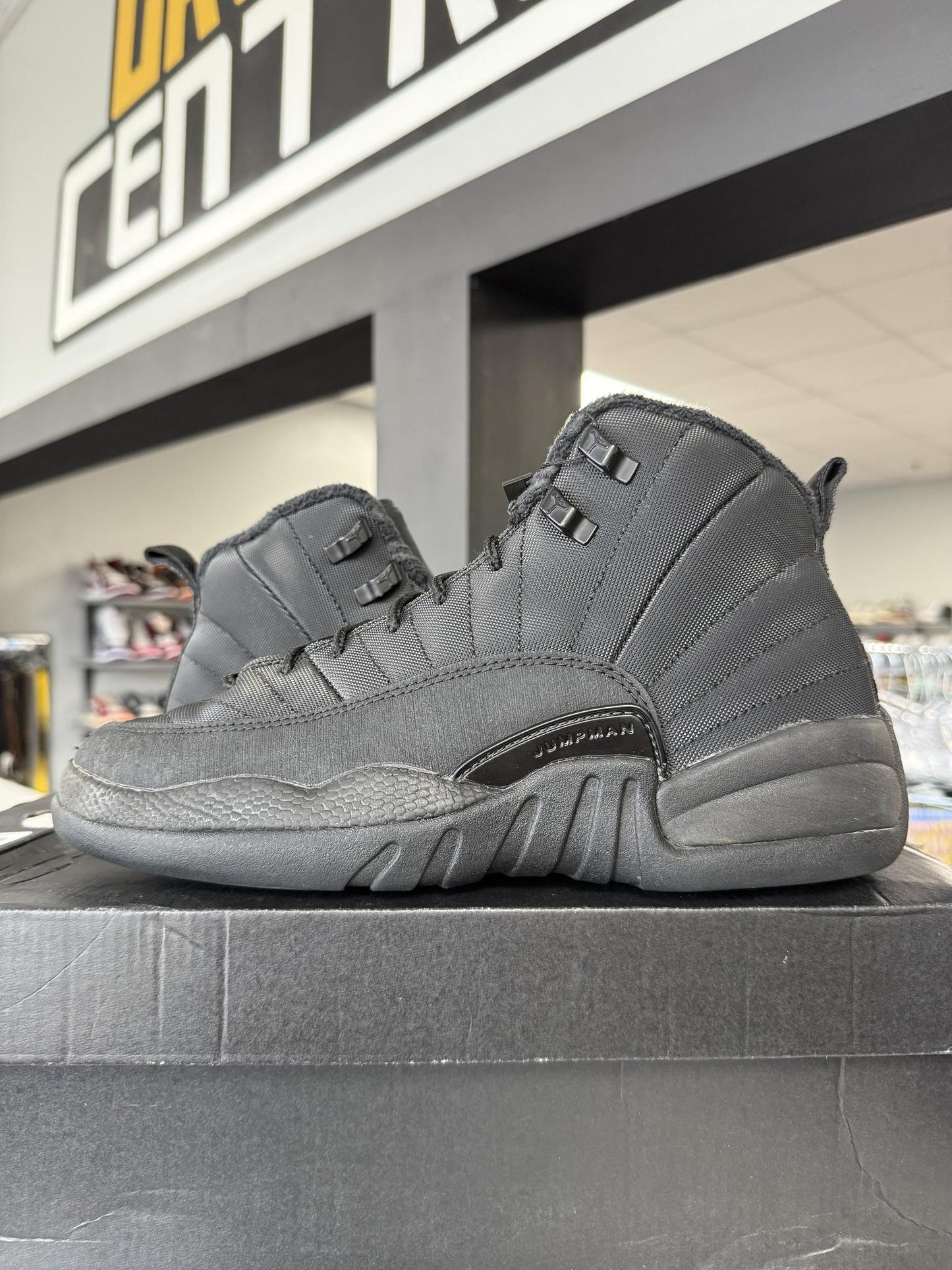 Jordan 12 "Winterized" Used Size 7Y/8.5W