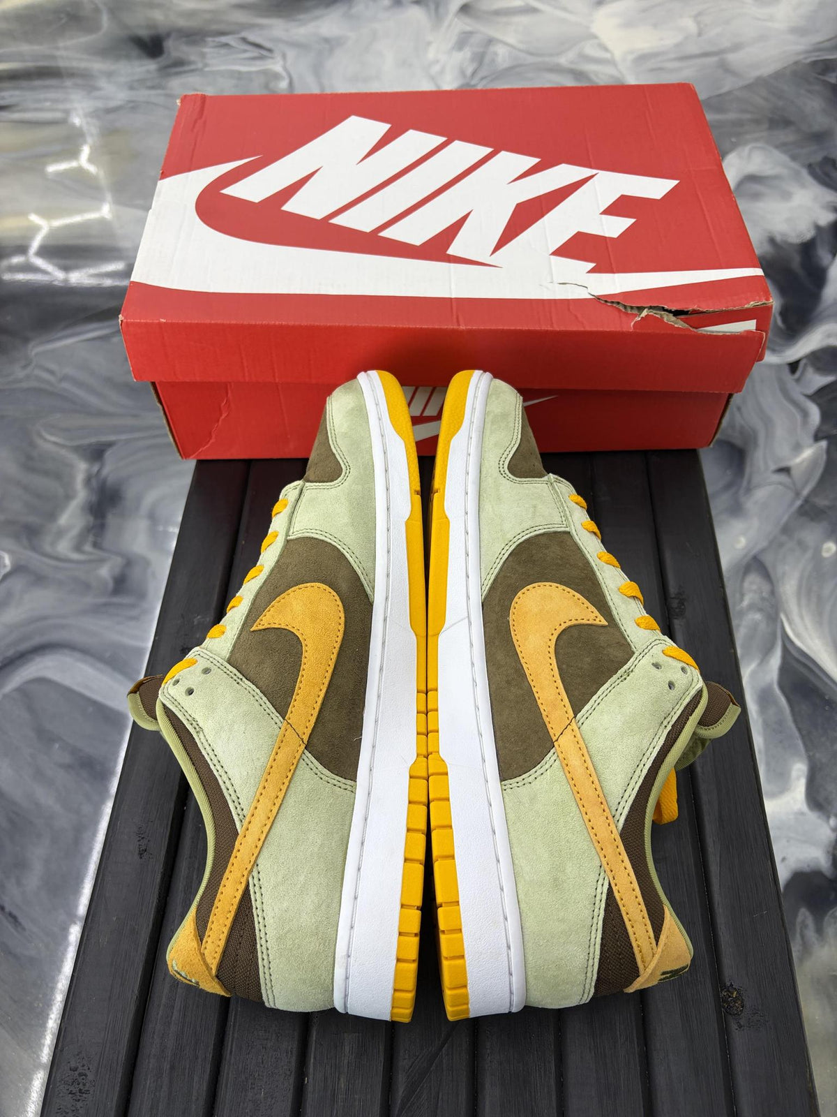 Nike Dunk Low "Dusty Olive" Used Size 13