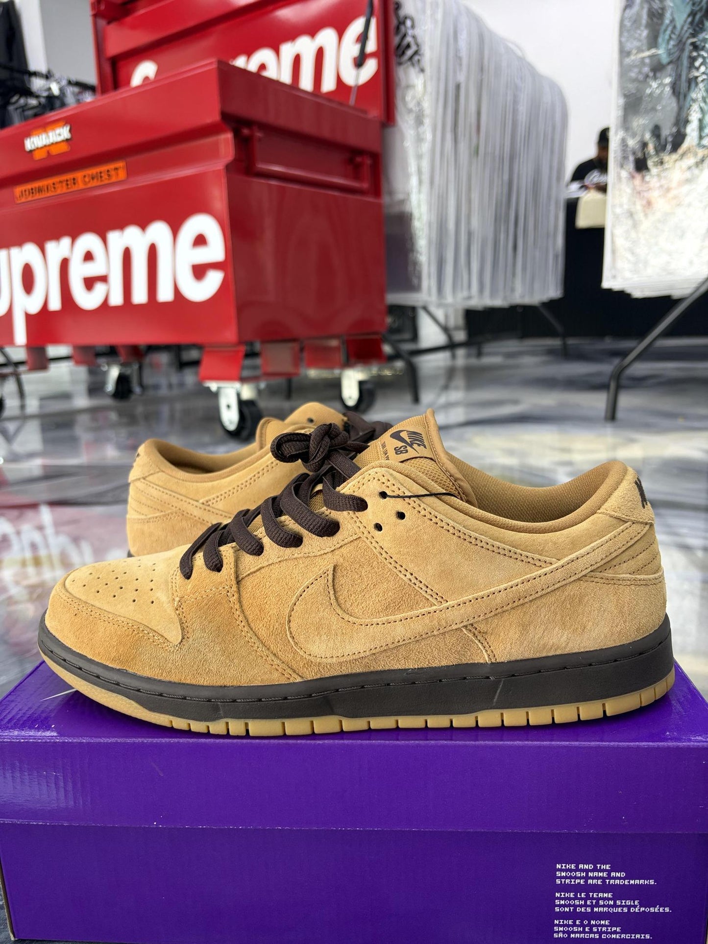 Nike SB Dunk Low "Wheat" Used Size 12