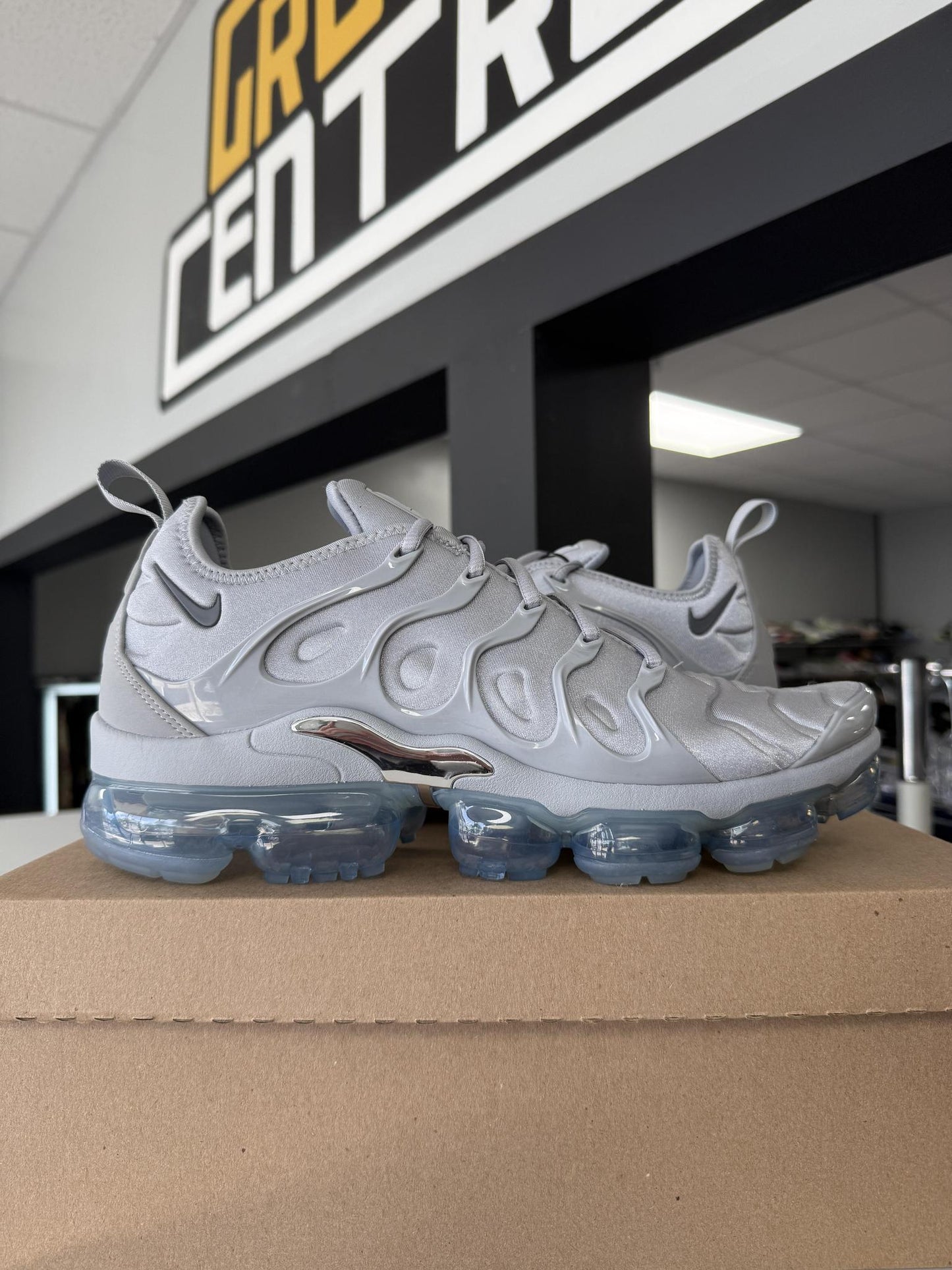Vapormax Plus "Grey Chrome" Used Size 10.5