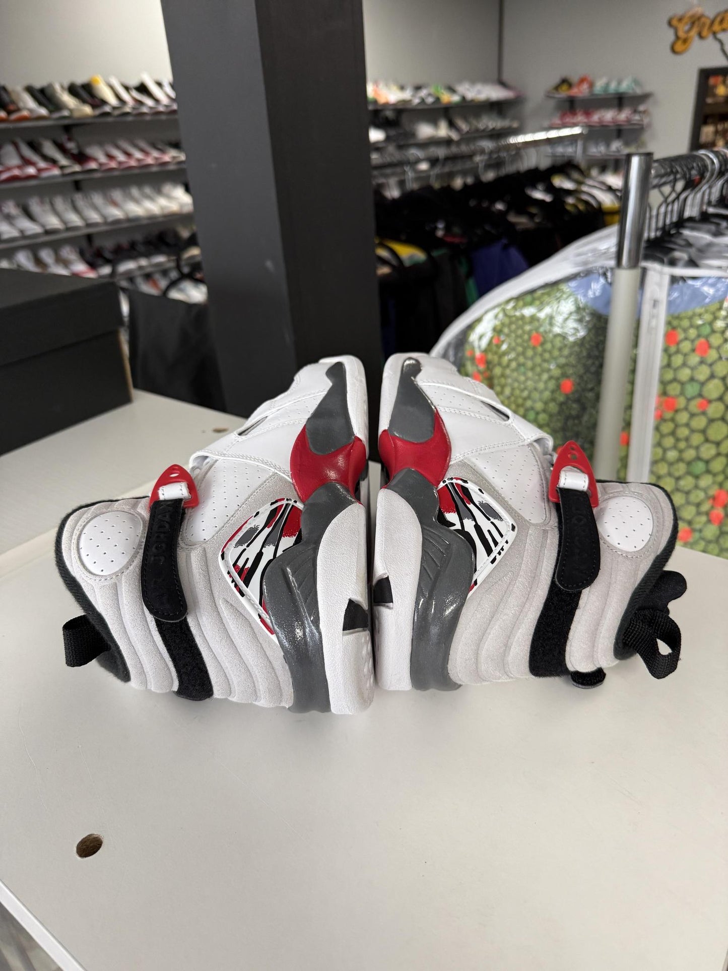 Jordan 8 "Bugs Bunny" Used Size 6.5Y/8W