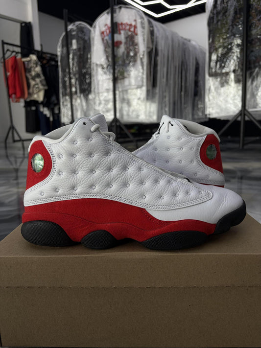 Jordan 13 "Chicago" Used Size 9.5