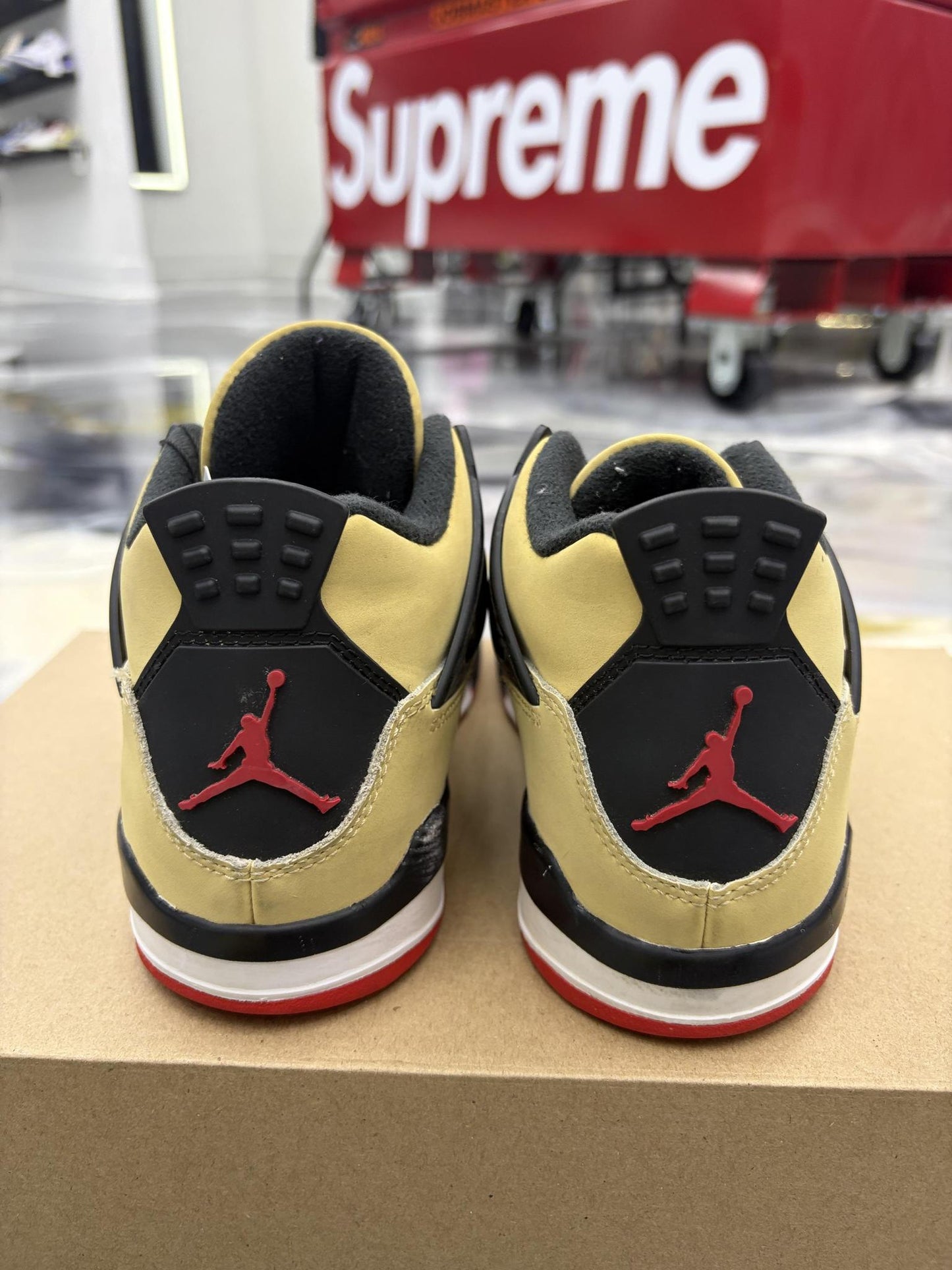 Jordan 4 "Pizza" Used Size 3Y/4.5W