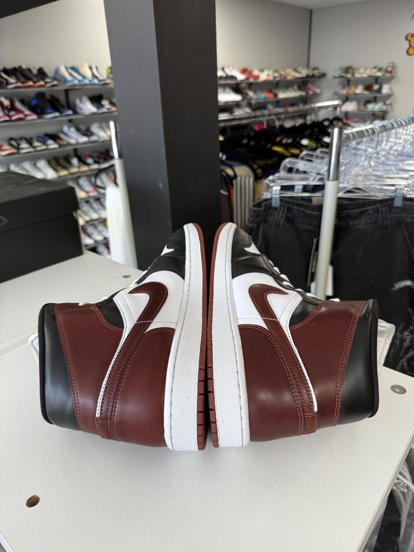 Jordan 1 Mid "Dark Pony" Used Size 13