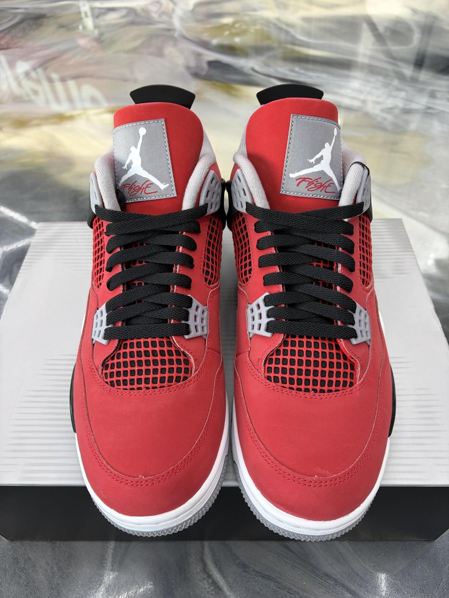 Jordan 4 "Toro" Used Size 11.5