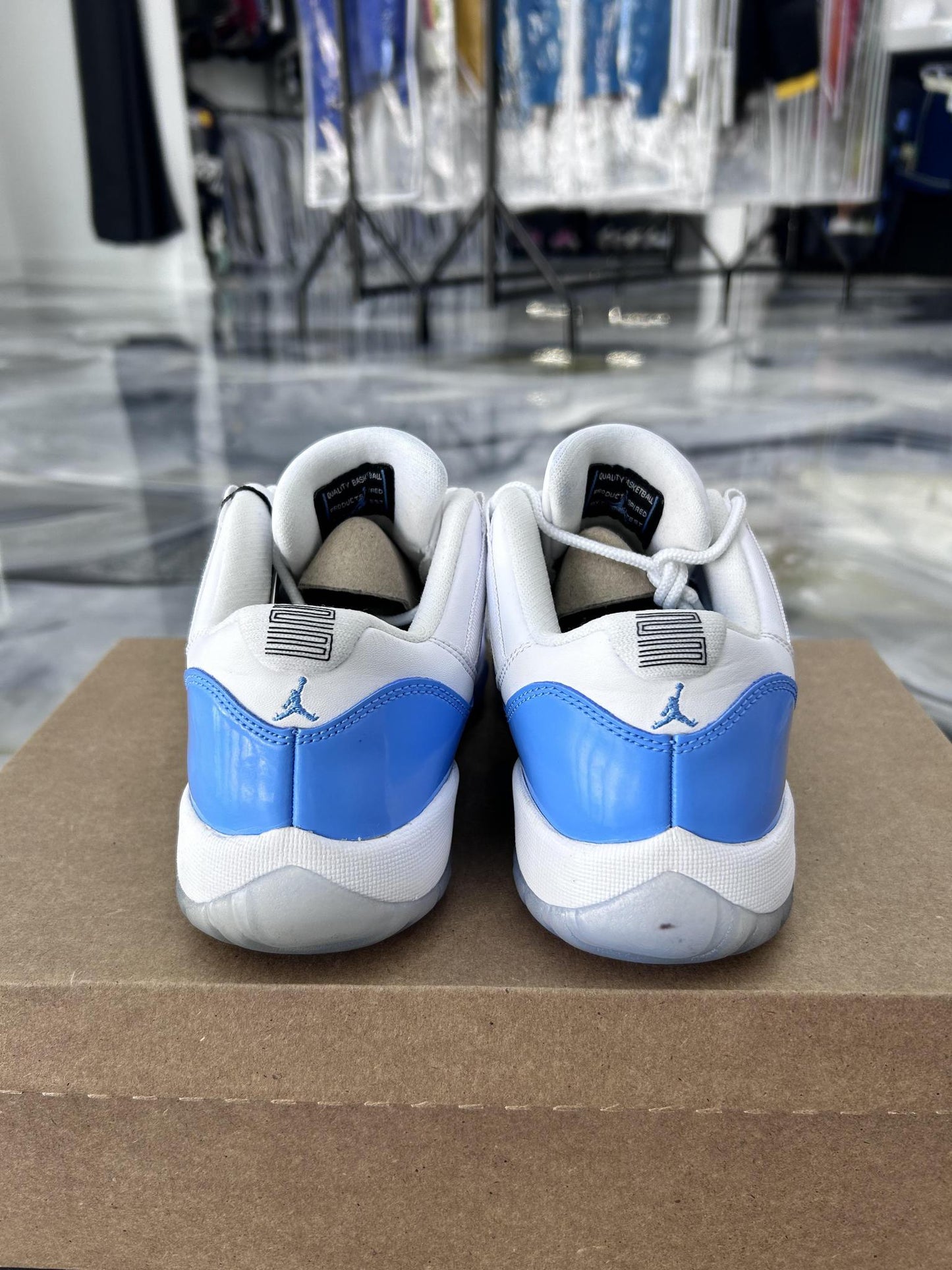 Jordan 11 Low UNC Used Size 4.5Y/6W
