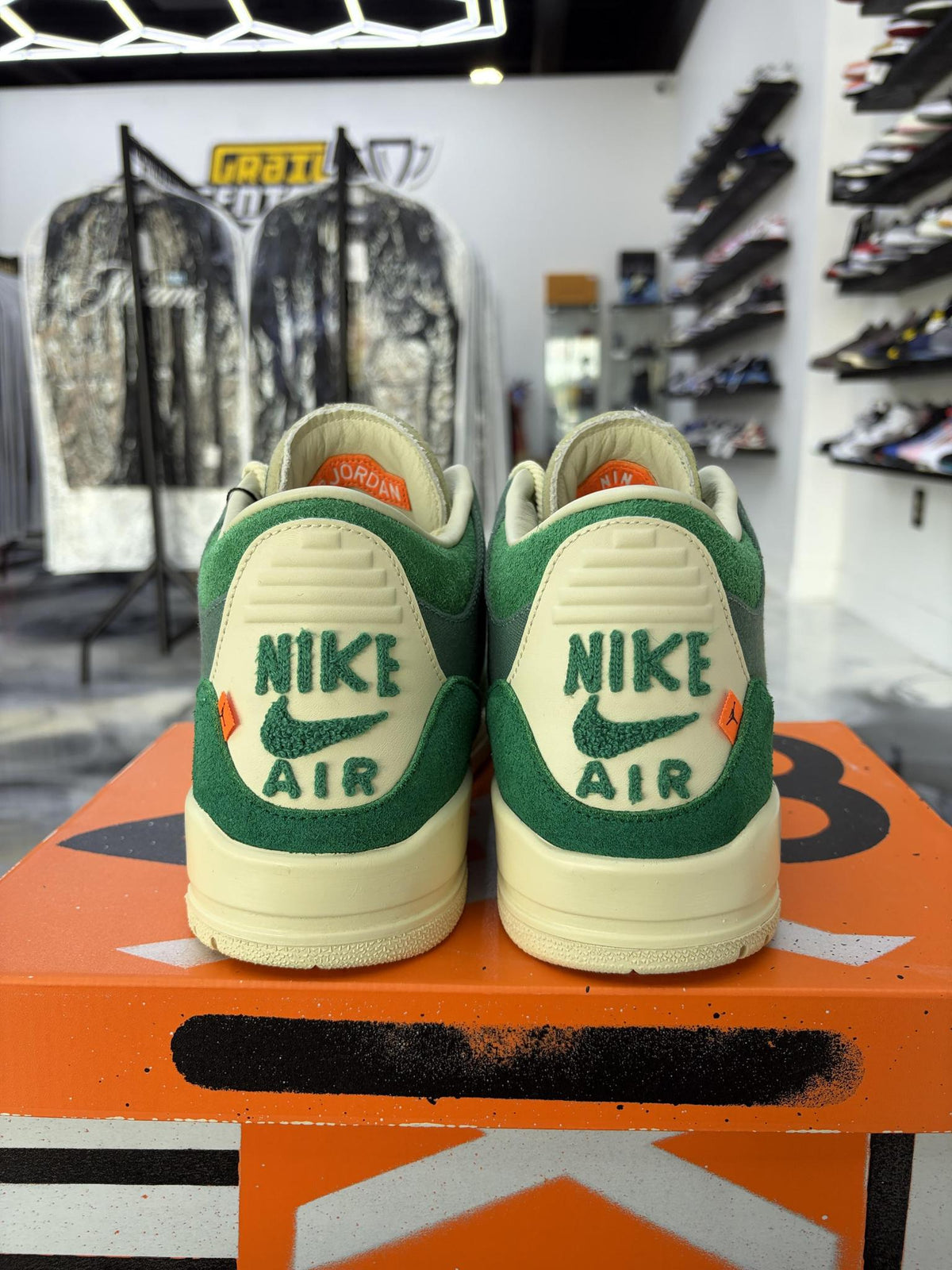 Jordan 3 x Nina Chanel "Abney Bicoastal" Used Size 11.5/10M