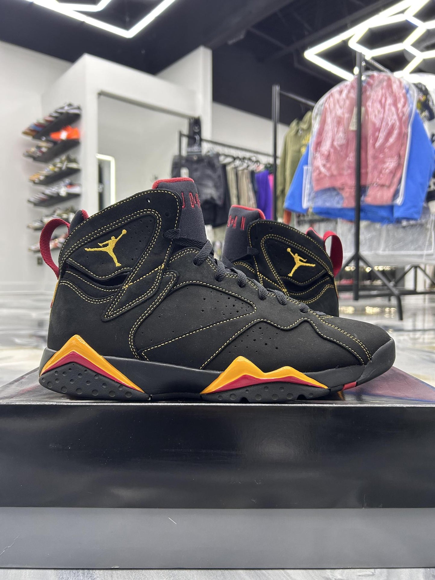 Jordan 7 "Citrus" Used Size 11.5