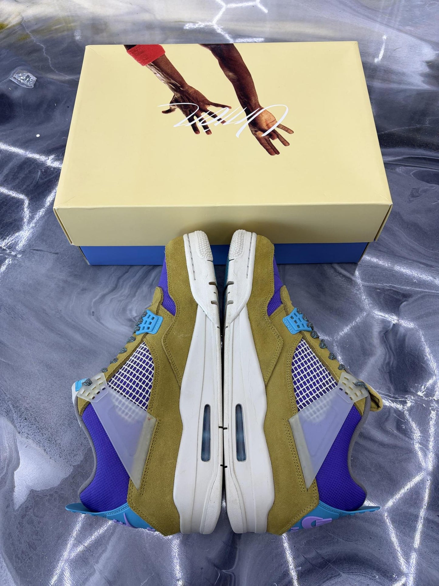 Jordan 4 Union "Desert Moss" Used Size 12