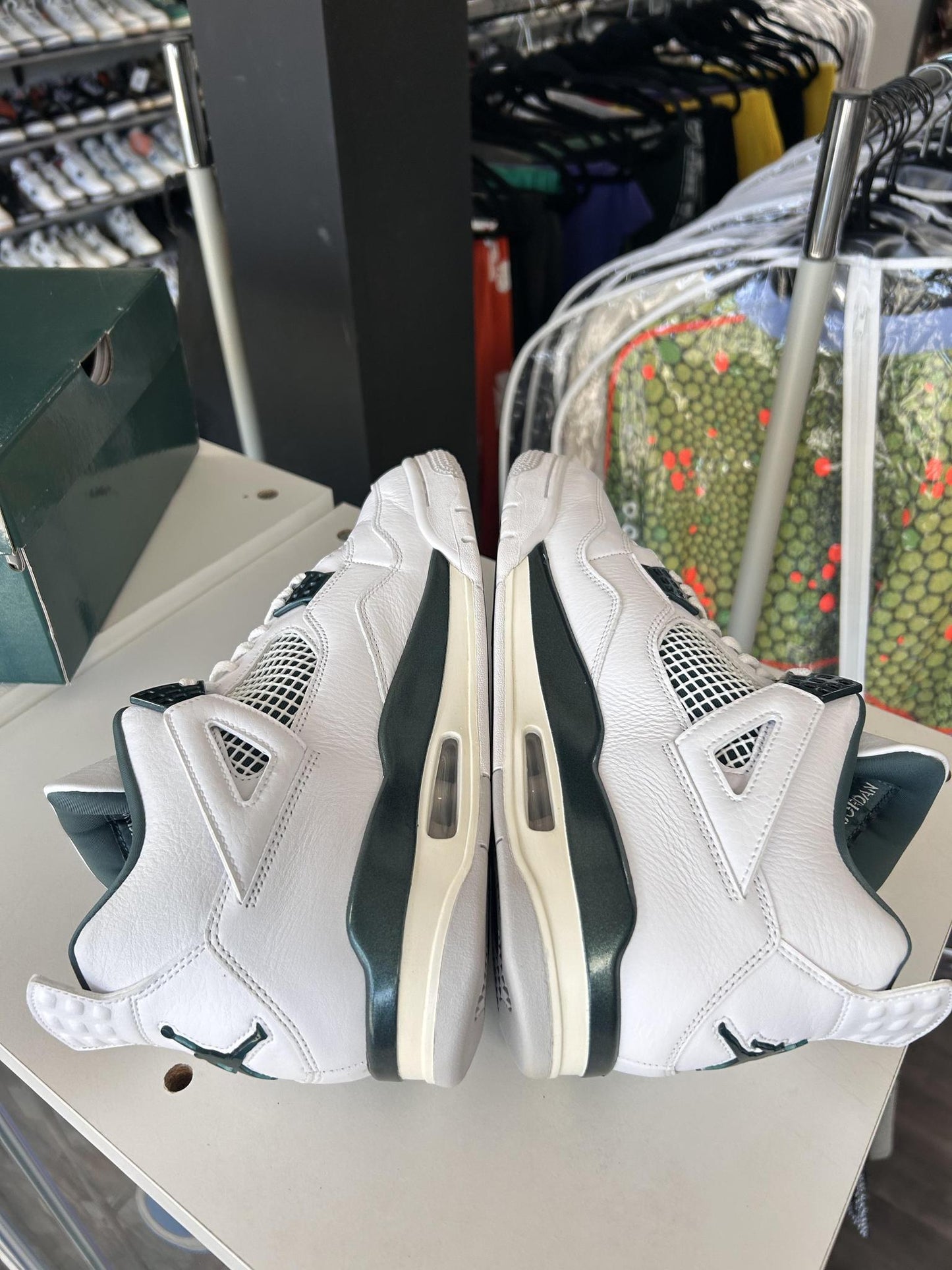 Jordan 4 "Oxidized Green" Used Size 10.5