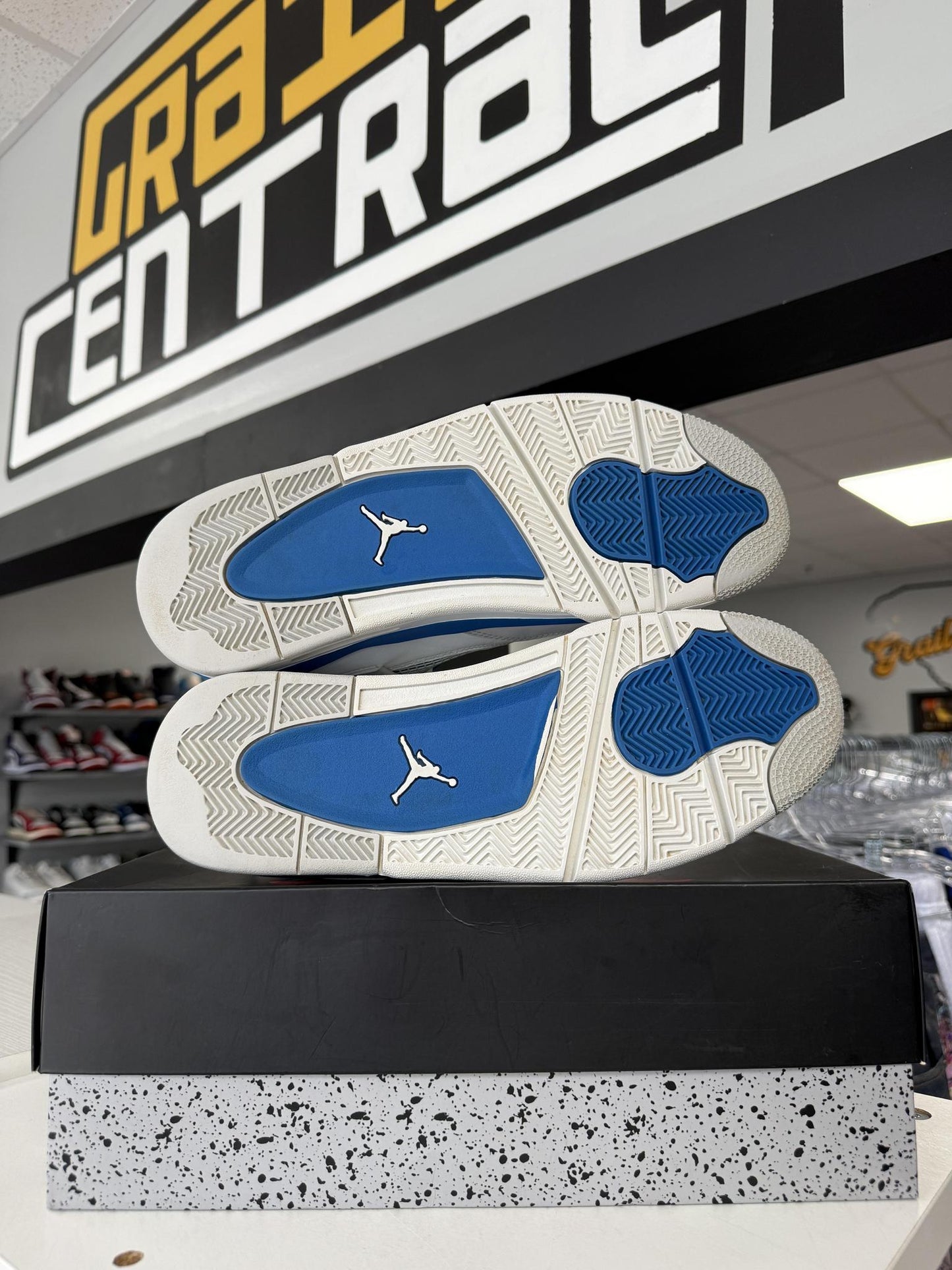 Jordan 4 "Military Blue" Used Size 12